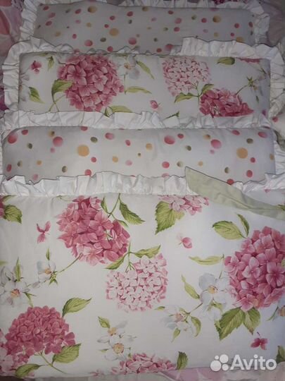 Бортики в кроватку для девочки