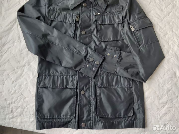 Черная ветровка мужская куртка легкая 46 S