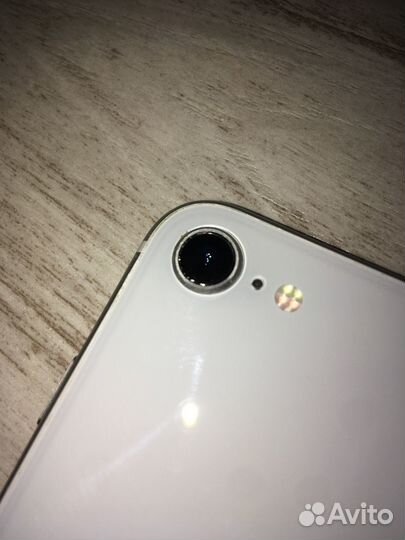iPhone SE (2020), 64 ГБ