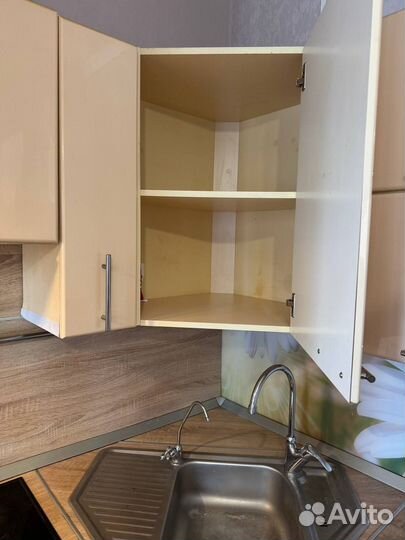 Продам кухонный гарнитур бу