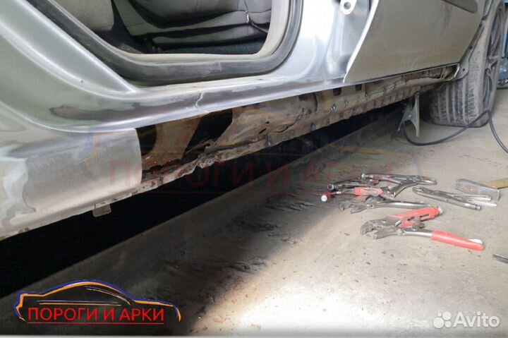 Пороги кузовные Toyota Nadia 1