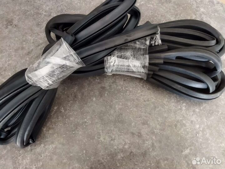 Уплотнитель газ 24