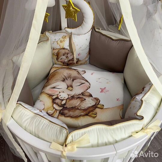 Комплект в кроватку (бортики, одеяло, простынь)