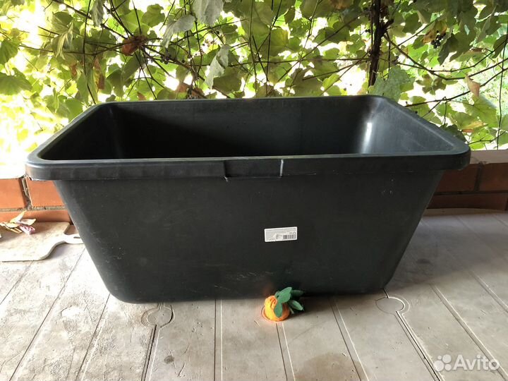 Таз бытовой