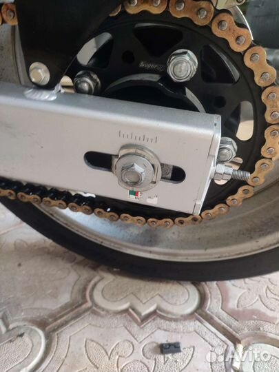 Honda CB 600F(Hornet)