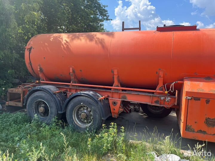 Полуприцеп бензовоз Бецема БЦМ-108, 2002