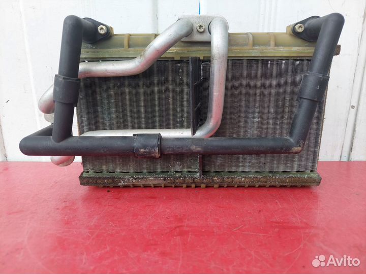 Радиатор отопителя BMW E38