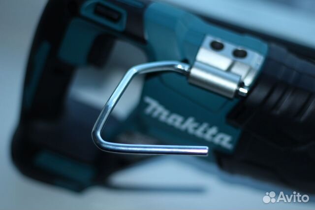 Сабельная пила Makita DJR187Z