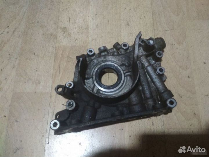 Насос масляный Ford Focus 3