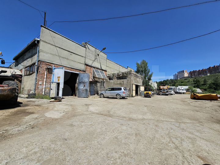 Продается база, строения 1170 м², участок 49соток