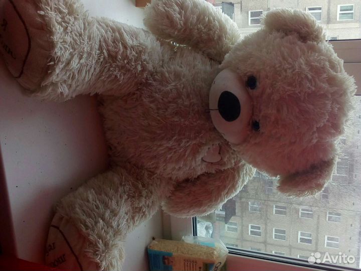 Плюшевый медведь