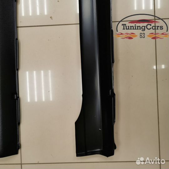 Пластиковые пороги внешние на Рено Логан 1