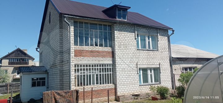 Коттедж 169 м² на участке 18 сот.