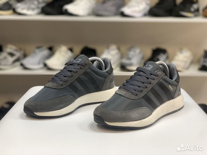 Кроссовки Adidas iniki