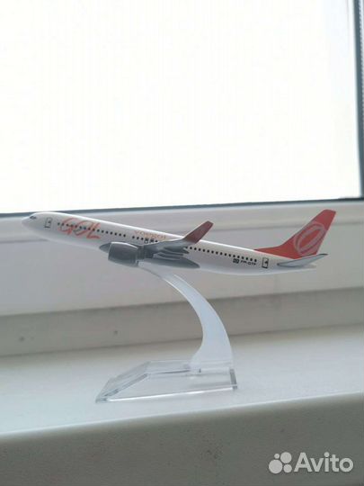 Модель самолёта B737