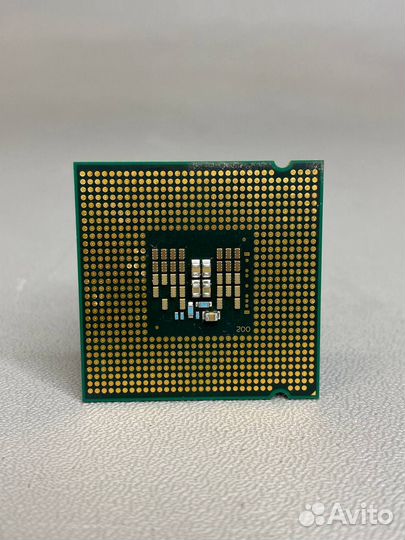 Процессор Intel Core 2 Quad Q8200 Yorkfield LGA775