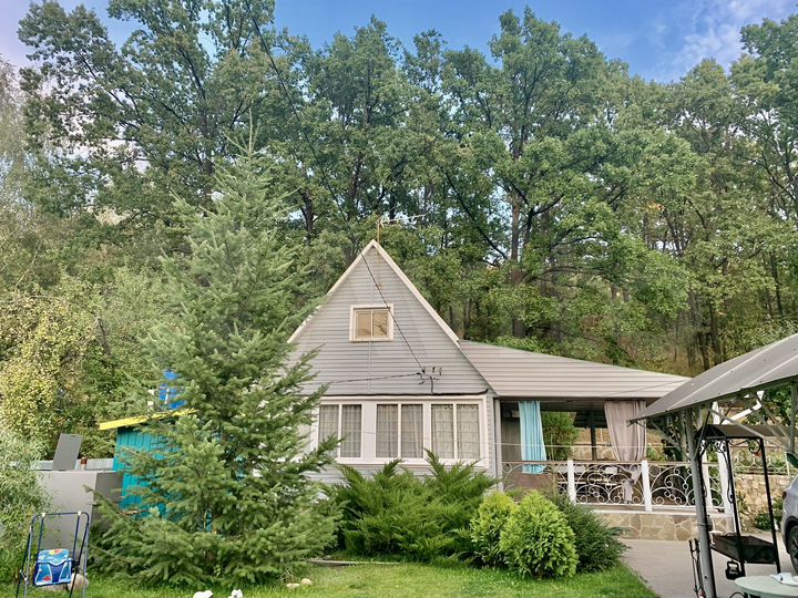 Дача 65 м² на участке 6 сот.