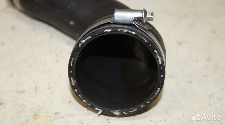 Патрубок на интеркуллер LH BMW 550i GT F07