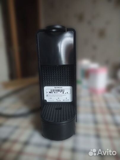 Кофемашина капсульная Nespresso Essenza Mini C30 B