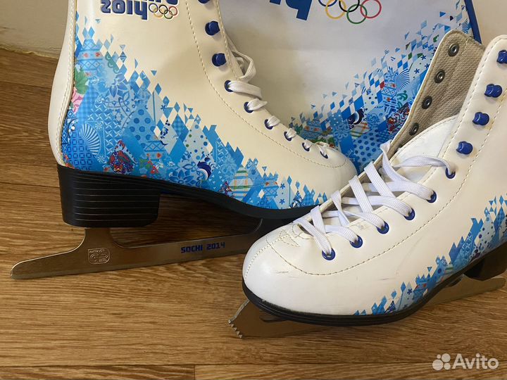 Коньки женские