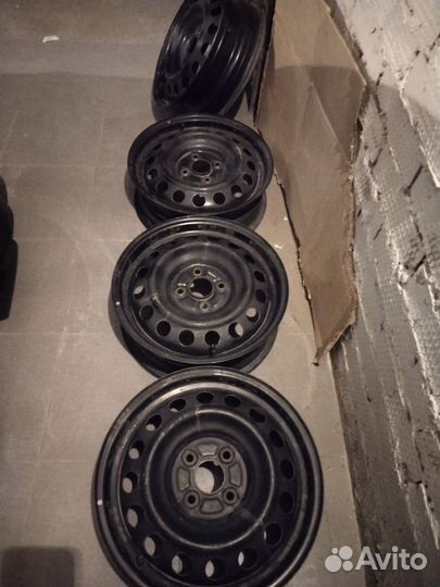 Штампованные диски r15 4x100 бу