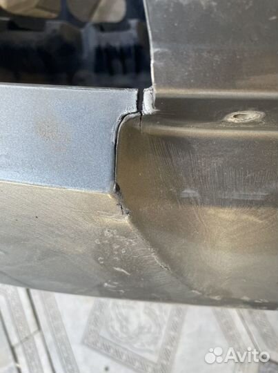 Задний бампер priora 1