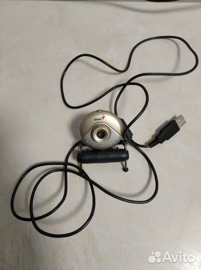 Веб-камера Genius
