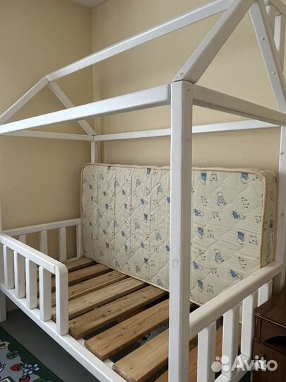 Детская кровать-домик