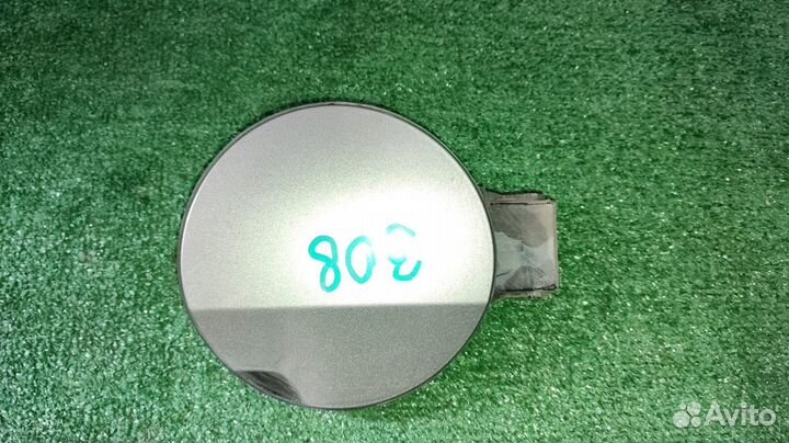 Крышка бака Peugeot 308