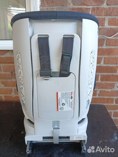 Детское автокресло britax romer isofix