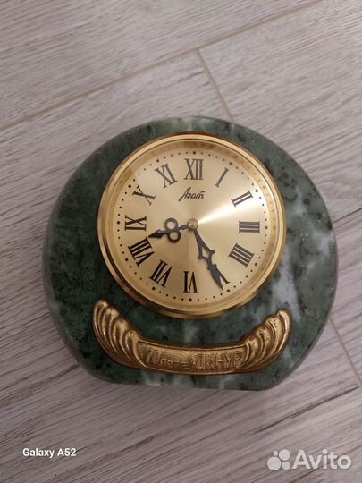 Часы настольные