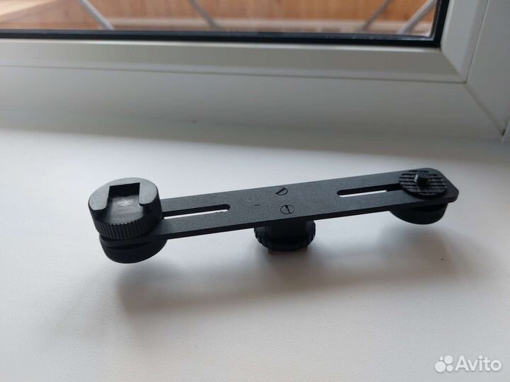 Держатель микрофона и света для видеокамеры