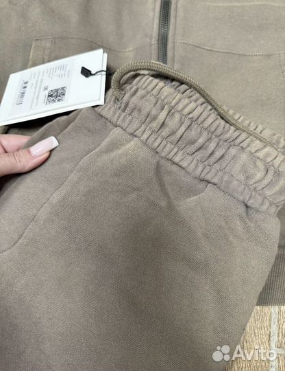 Костюм спорт-шик Mademan новый