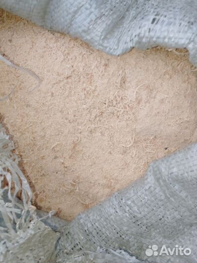 Опилки в мешках