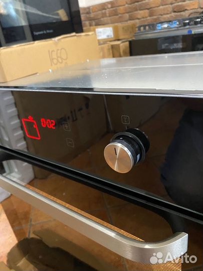 Электрический духовой шкаф Zigmund & shtain EN 131