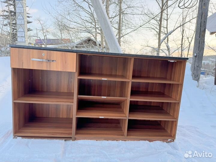 Стеллаж деревянный