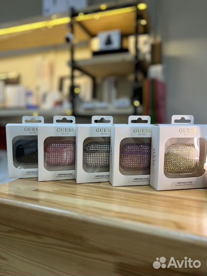 Чехол Guess на Airpods Pro 2, Airpods 3, Airpods 2