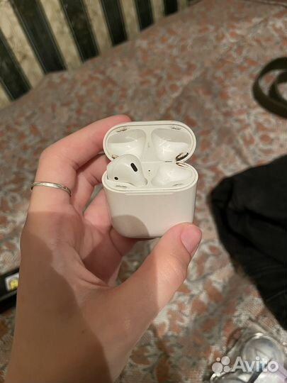 Airpods 2