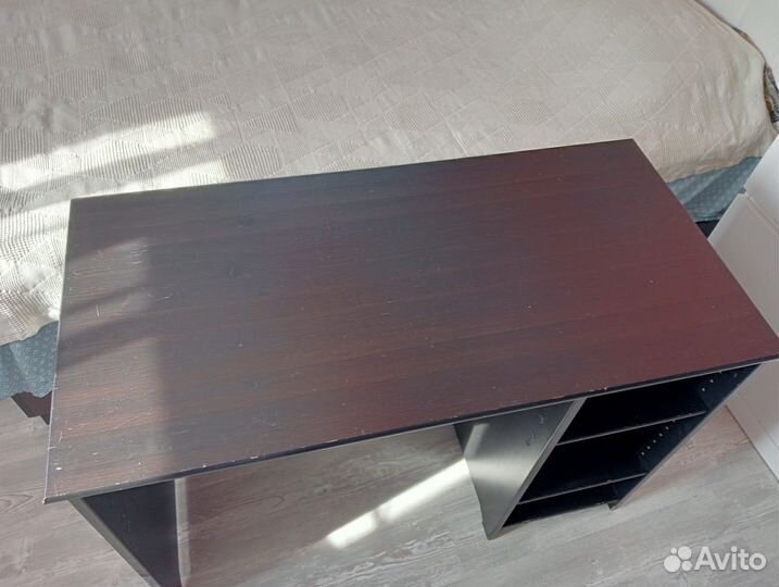 Письменный стол IKEA