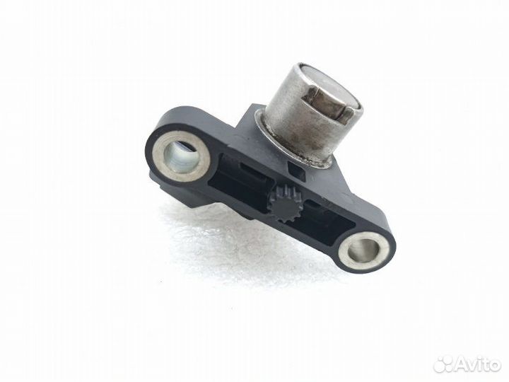 Датчик положения коленвала Volvo Xc90 1 2.4D