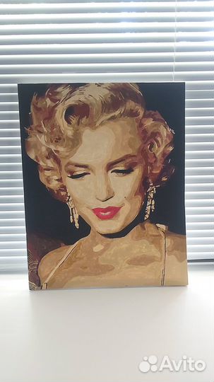 Продам картины по номерам 4050