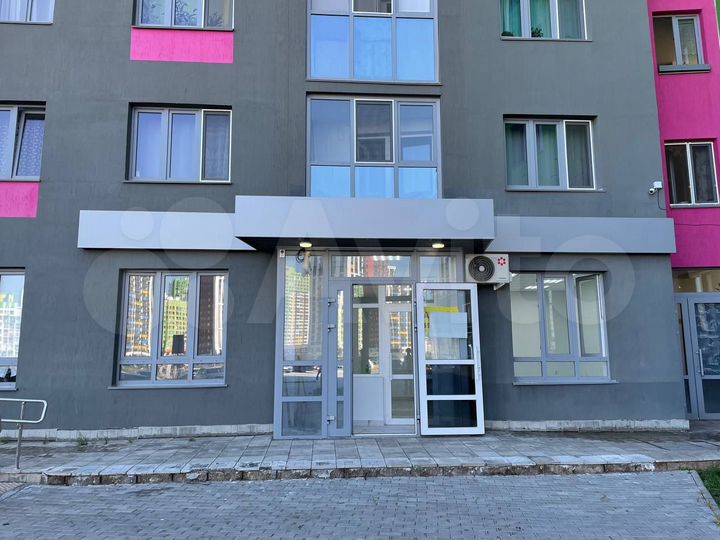 Сдам помещение в ЖК 