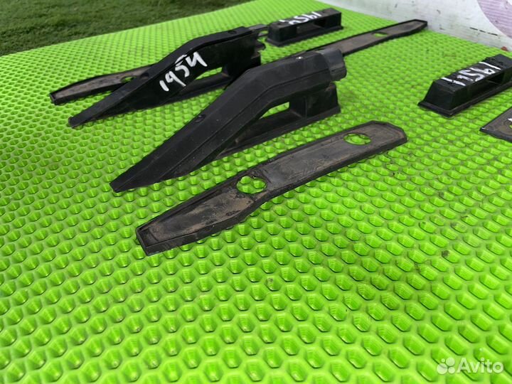 Крепления рейлингов Chevrolet Tahoe GMT400