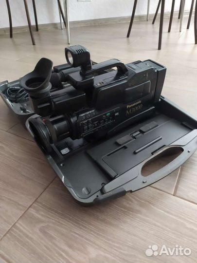 Видеокамера panasonic m3000