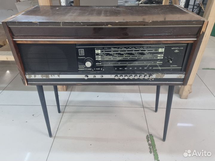 Радиола Урал 110, Урал 111,vef radio