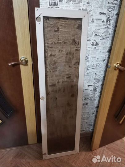 Фасадная дверца из мдф с рифлен. текстур. стеклом