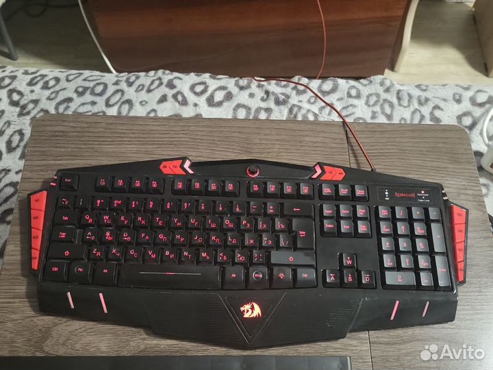 Игровая клавиатура Red Dragon