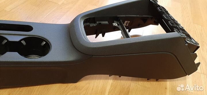 Консоль джета 6