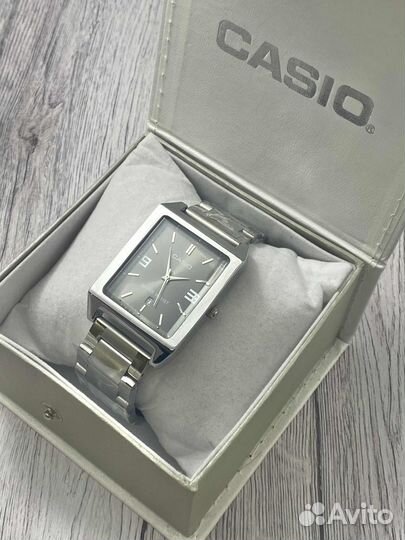 Наручные часы casio
