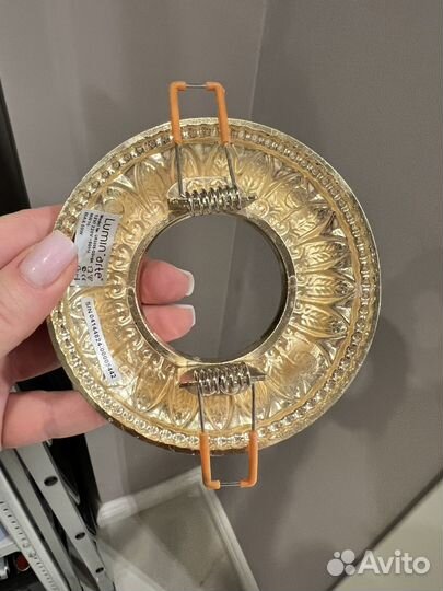 Светильник потолочный встраиваемый